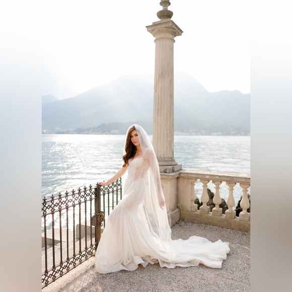 Pallas Couture “Bellamy” inspired wedding dress - Picture 6 of 10